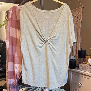 🏷️CLEARANCE🏷️ A New Day Light Green Twist Front Blouse
